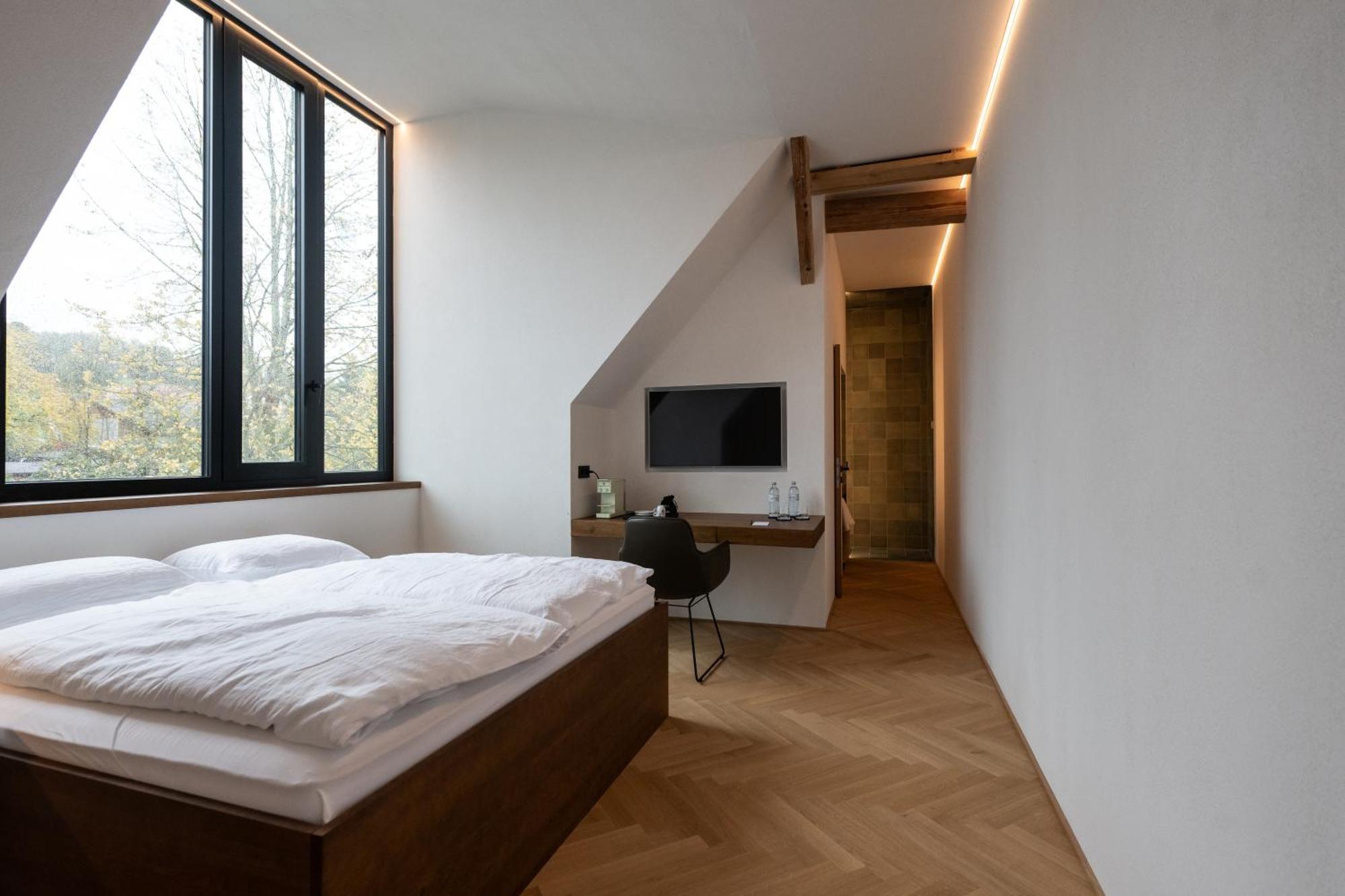 Lukas Kapeller Hotel Und Restaurant ชไตอาร์ ภายนอก รูปภาพ