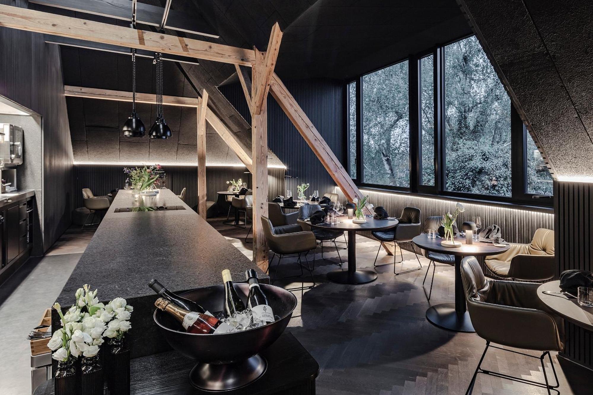 Lukas Kapeller Hotel Und Restaurant ชไตอาร์ ภายนอก รูปภาพ