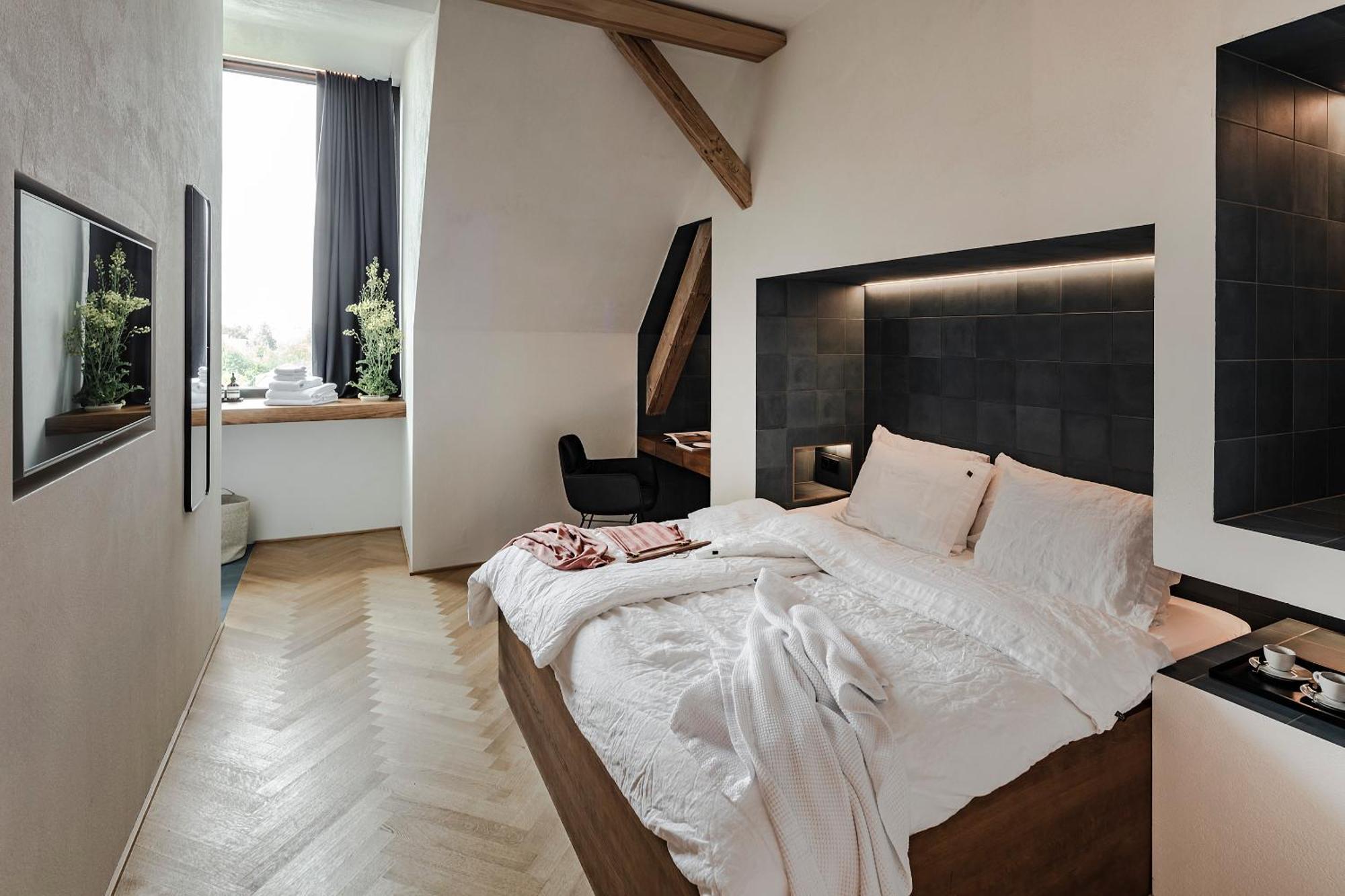 Lukas Kapeller Hotel Und Restaurant ชไตอาร์ ภายนอก รูปภาพ