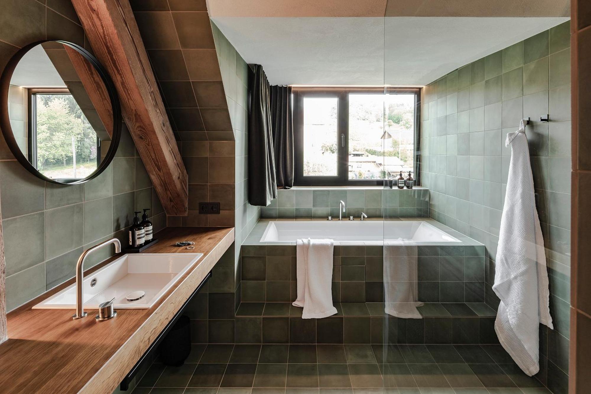 Lukas Kapeller Hotel Und Restaurant ชไตอาร์ ภายนอก รูปภาพ